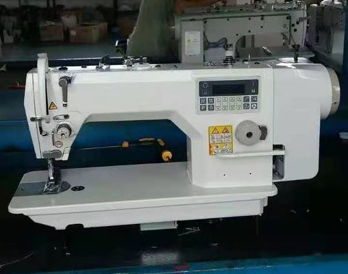 Dell'impuntura del computer QS-9600-D4 macchina per cucire l'alta velocità automatica del sollevatore del piede del regolatore automatico dell'Diretto-azionamento