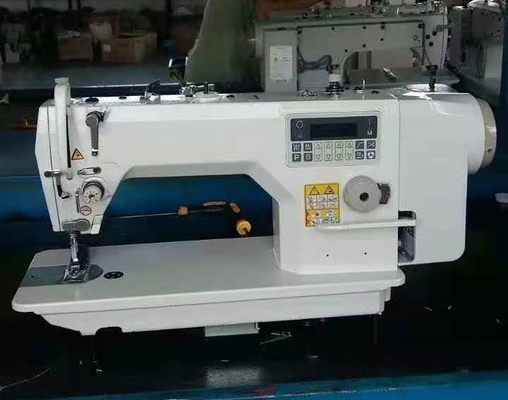 Dell'impuntura del computer QS-9600-D4 macchina per cucire l'alta velocità automatica del sollevatore del piede del regolatore automatico dell'Diretto-azionamento